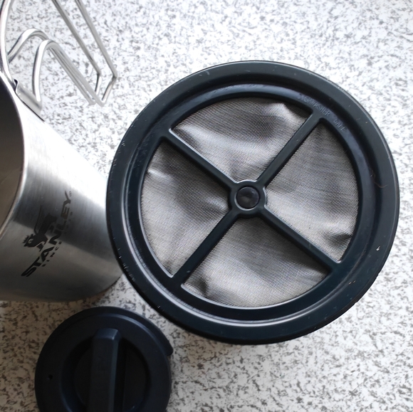 Stanley Adventure All-In-One Boil + Brew French Press | 32 OZ  Stainless - Picture 6 of 9